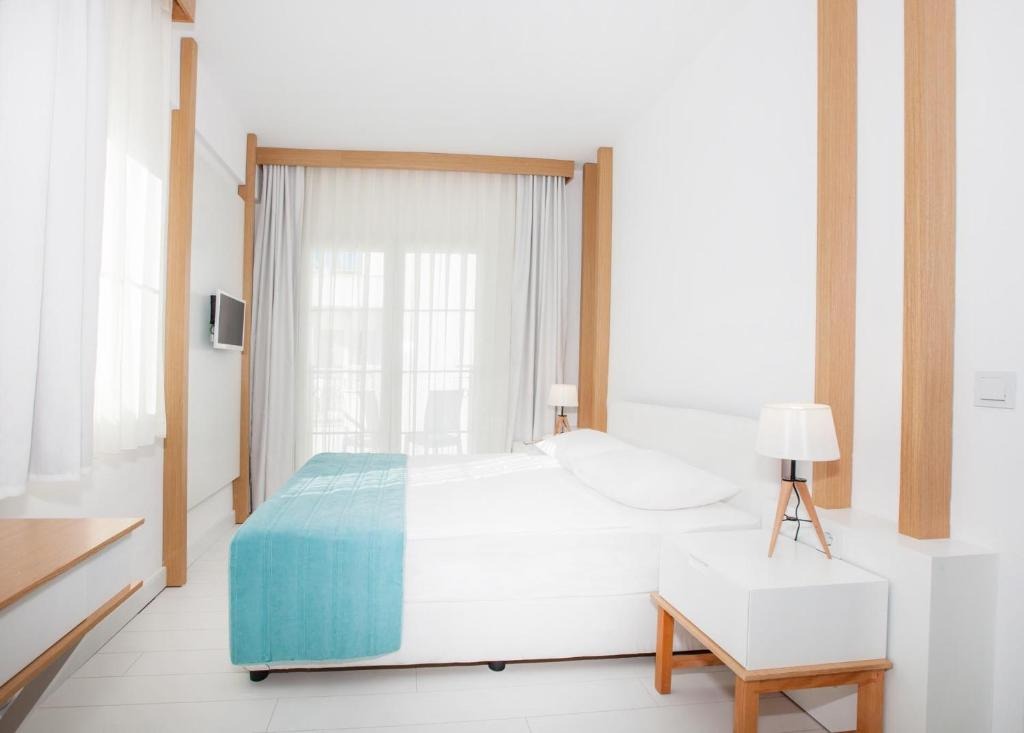 هتل لابراندا تی ام تی بدروم ریزورت